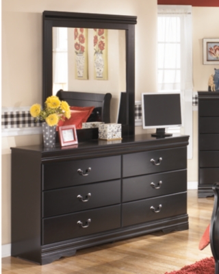 Huey Vineyard Dresser And Mirror Ashley Furniture Homestore