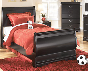 The Huey Vineyard twin sleigh bed is the epitome of traditional decor. Louis Philippe-style moulding dates back to the mid-19th century when furnishings were lavish yet somewhat simple. Luxe finish adds a slightly modern touch. Mattress and foundation/box spring sold separately.Made of engineered wood | Includes headboard, footboard and rails | Louis Philippe-style moulding | Assembly required | Estimated Assembly Time: 10 Minutes