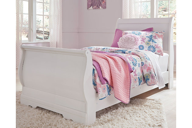 The Anarasia twin sleigh bed's crisp cottage white gives traditional Louis Philippe profiling a delightful style awakening. The look is timeless. The feel? Right at home. Mattress and foundation/box spring available, sold separately.Made of engineered wood (MDF/particleboard) | Includes headboard, footboard and rails | Louis Philippe styling | Assembly required | Mattress and foundation/box spring available, sold separately | Estimated Assembly Time: 10 Minutes