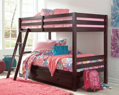 1 twin bunk bed