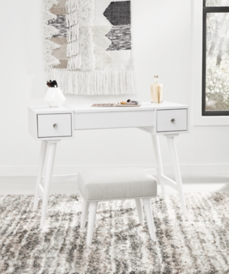 Thadamere Vanity Set with Stool, White