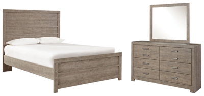 Culverbach Full Panel Bed with Mirrored Dresser, Gray