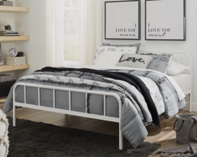 Trentlore Full Platform Bed