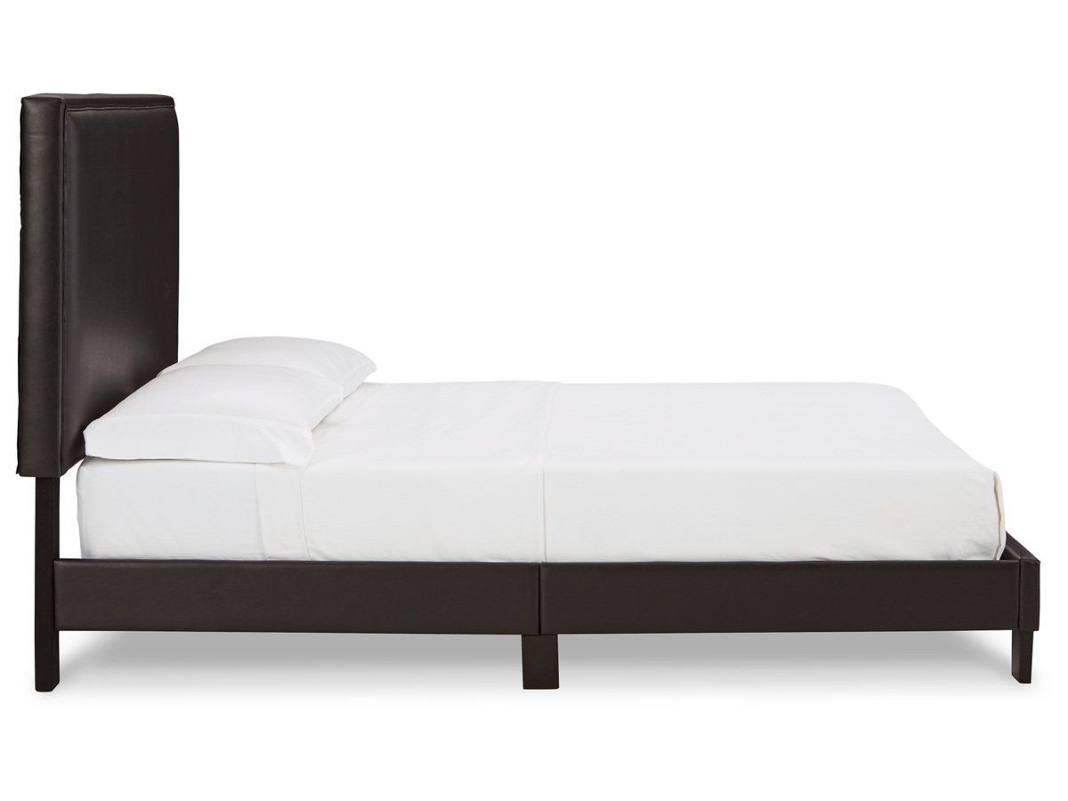 Mesling Queen Upholstered Bed | Ashley