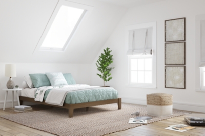 Tannally Full Platform Bed, Light Brown