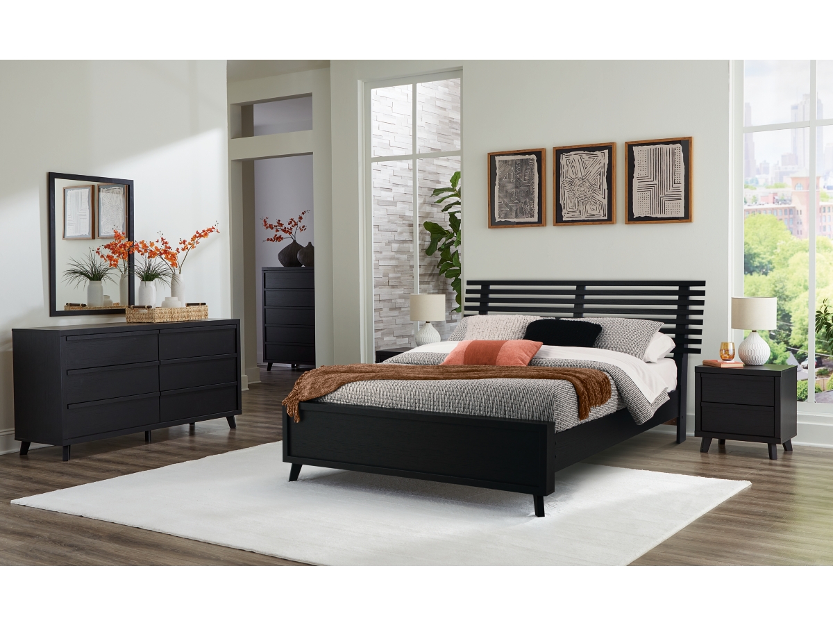 AYA　1002 Allesandra Upholstered-Panel Bed | Antique-Style Bed | Ethan