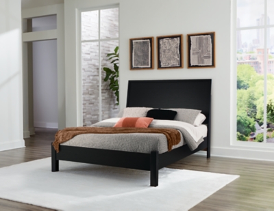 Danziar Queen Panel Bed with Post Leg Footboard, Black