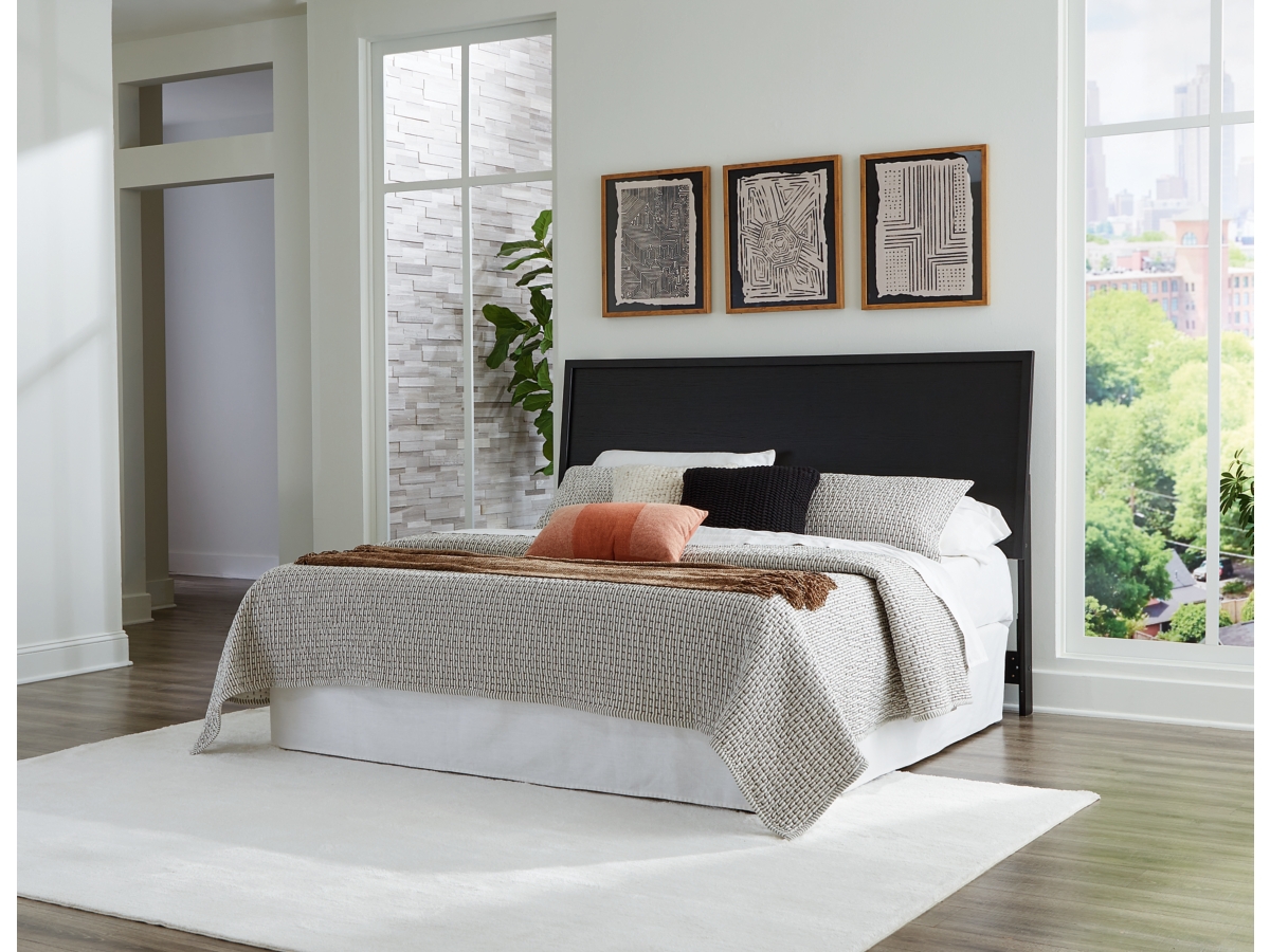 【benkingyaページ】 Benchcraft Kanwyn King Panel Bed B777-58/B777-56/B777-97