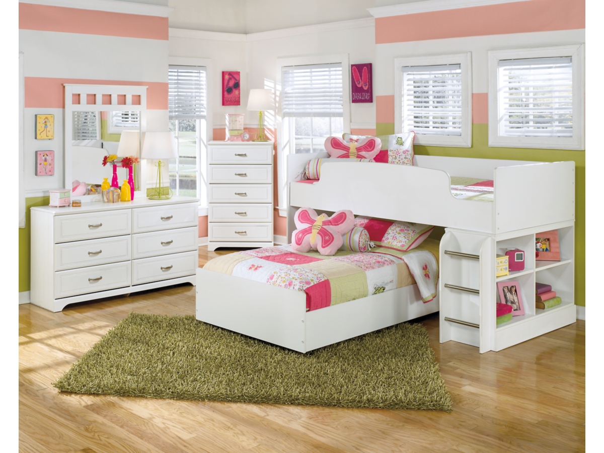 Lulu Chest of Drawers Ashley