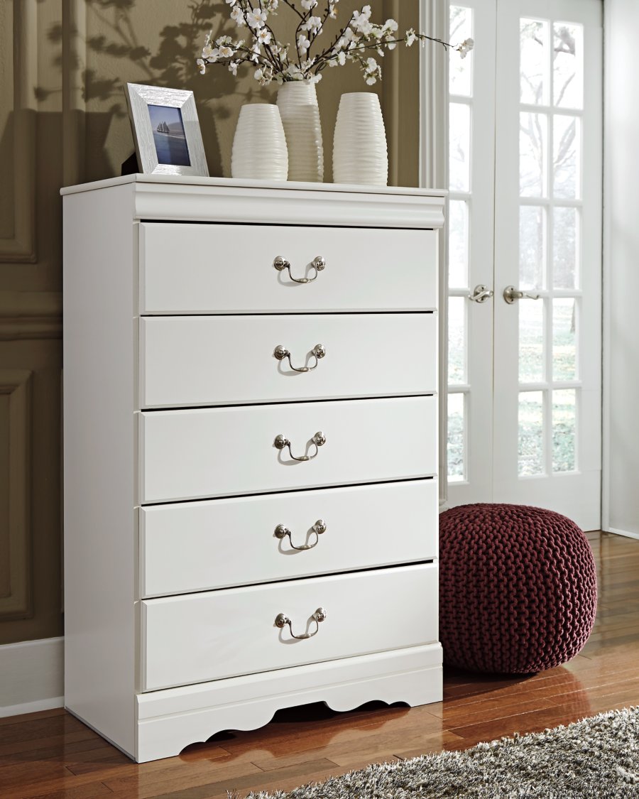 Cama doble tipo trineo Anarasia, cómoda y mesita de noche - image 7