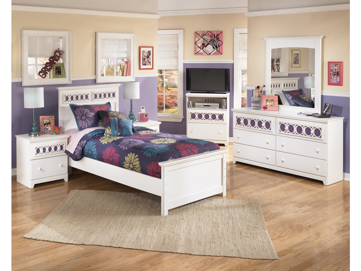 Ashley furniture 2024 baby beds