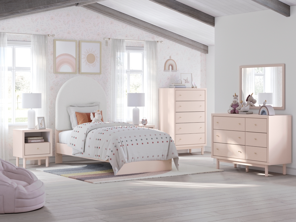 Wistenpine 6 Drawer Dresser | Ashley