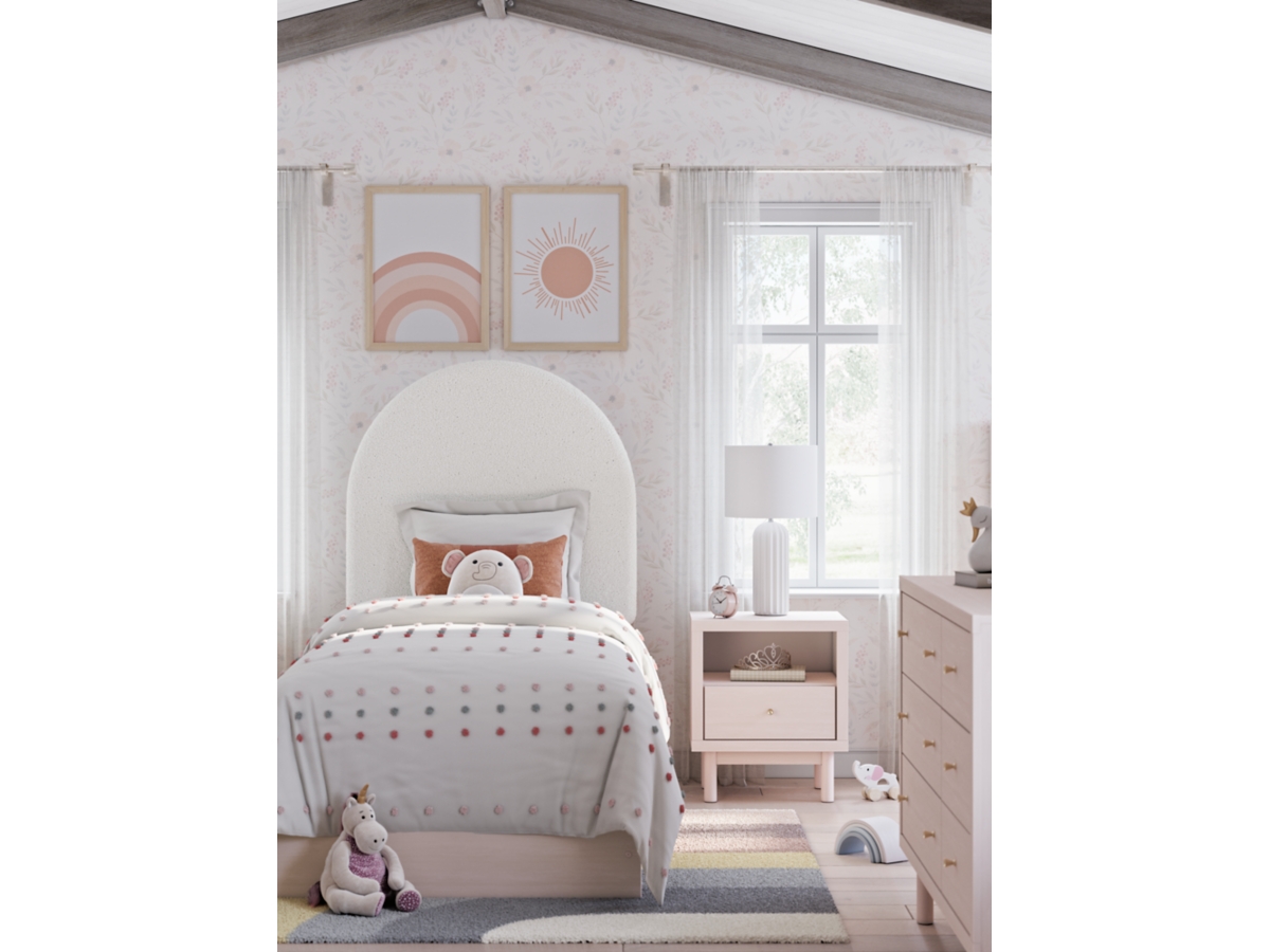 Wistenpine Twin Upholstered Panel Bed | Ashley Wistenpine Twin Upholstered Panel Bed | Ashley