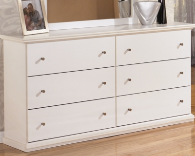 Bostwick Shoals 6 Drawer Dresser, White