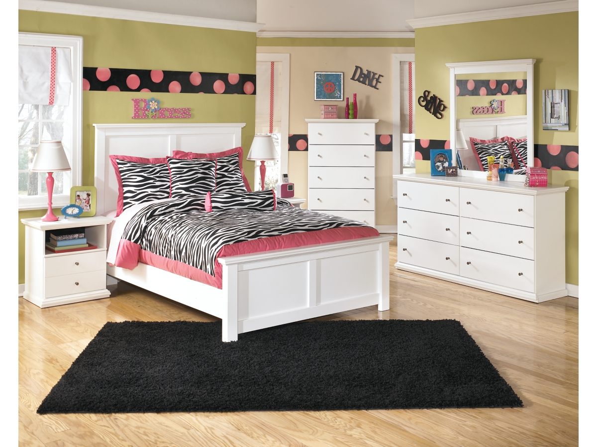 Bostwick Shoals Full Panel Bed Ashley