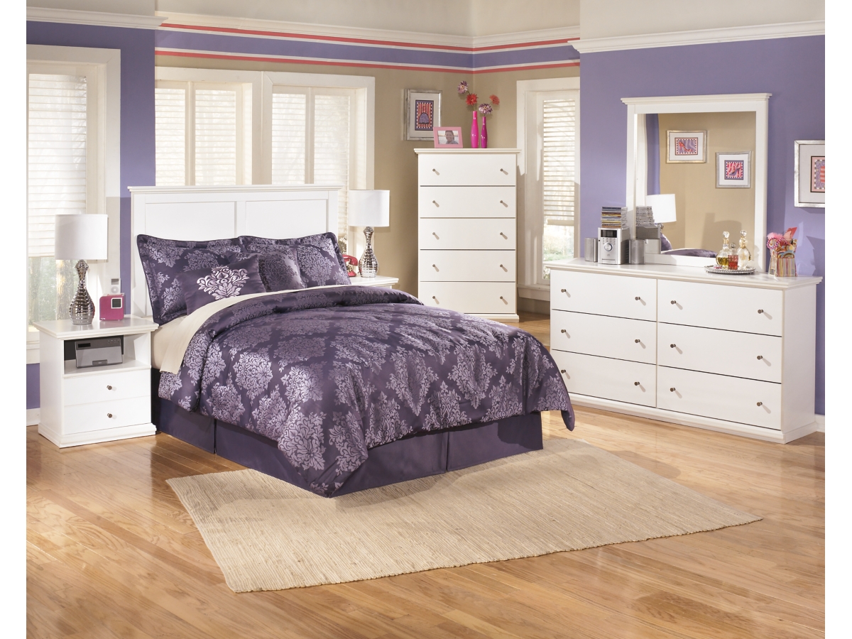 Bostwick Shoals Dresser - White