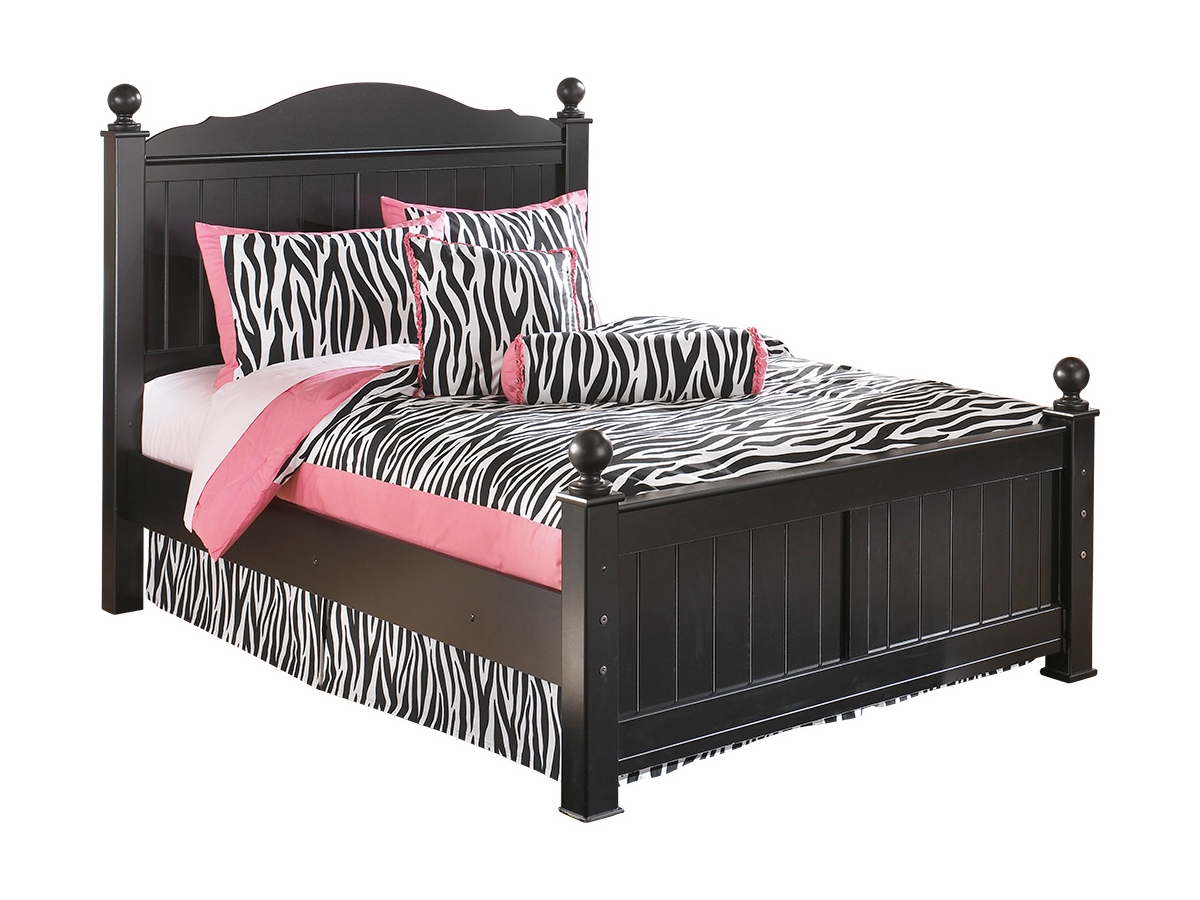 Jaidyn Full Poster Bed Ashley