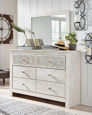 Paxberry 6 Drawer Dresser and Mirror with Medallion Detail, Whitewash