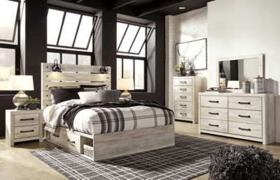 Cambeck Queen Panel Bed with 4 Storage Drawers