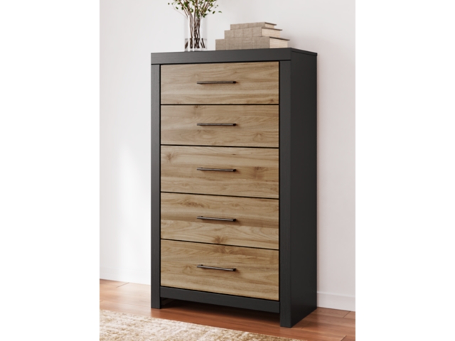 Vertani 5 Drawer Chest of Drawers | Ashley