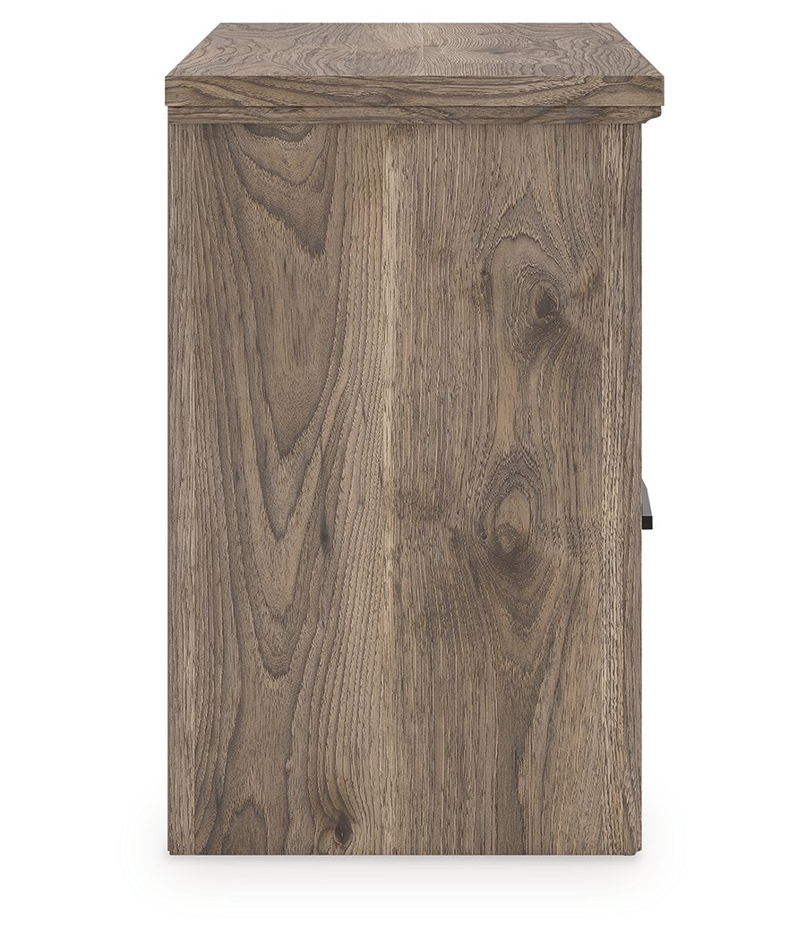 Keithland Queen Panel Bed, Dresser and Nightstand - image 19