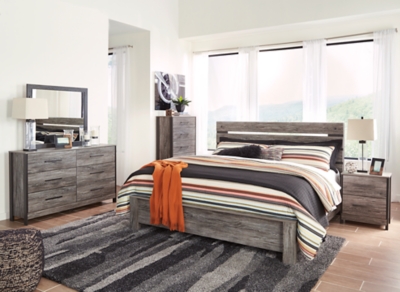 Cazenfeld King Panel Bed