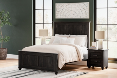 Gardanza Queen Panel Bed, Black, rollover