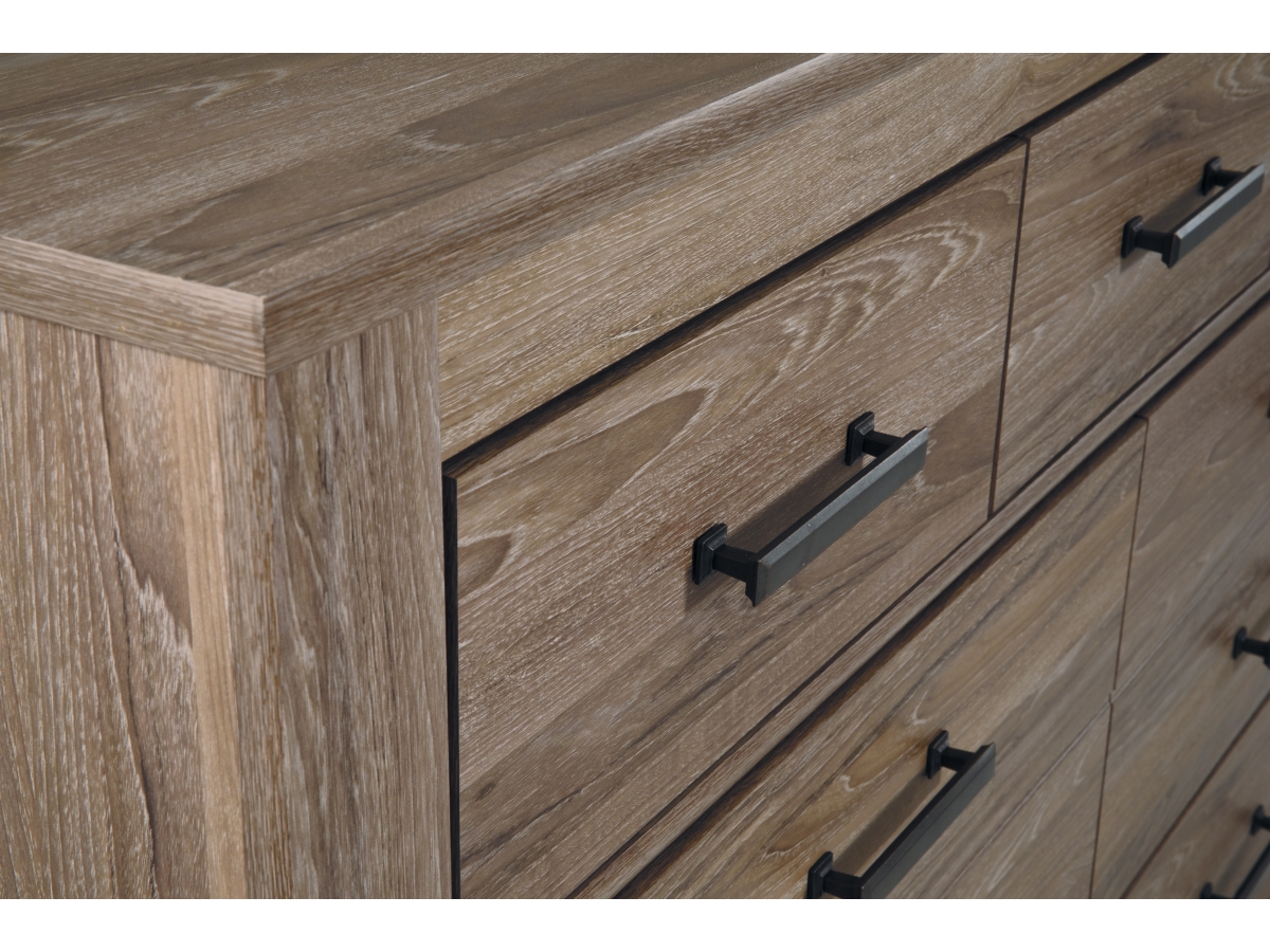 Zelen 7 Drawer Dresser | Ashley