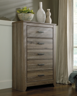 B248-46 Zelen 5 Drawer Chest of Drawers, Warm Gray sku B248-46