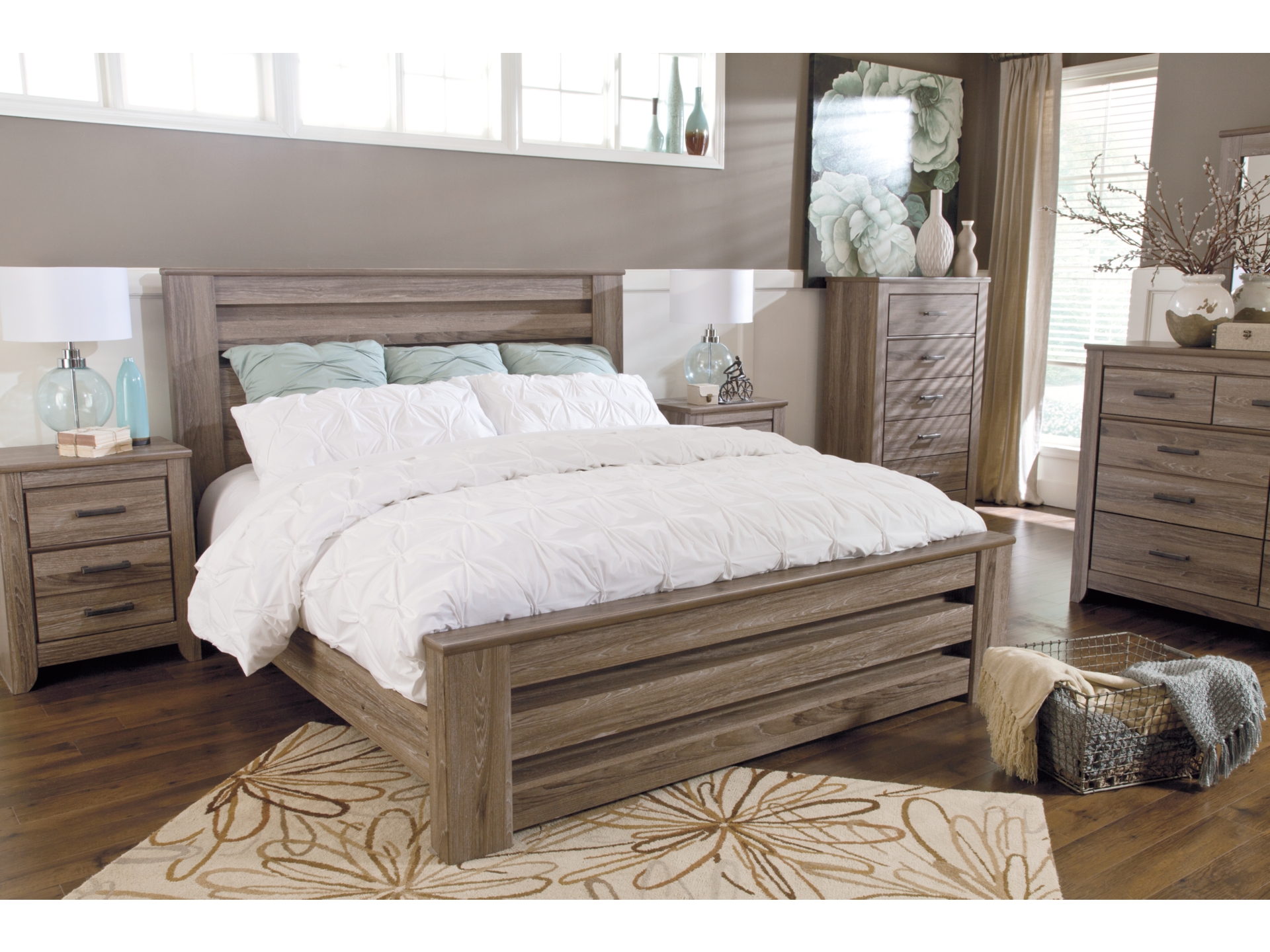 Zelen Panel Bed set