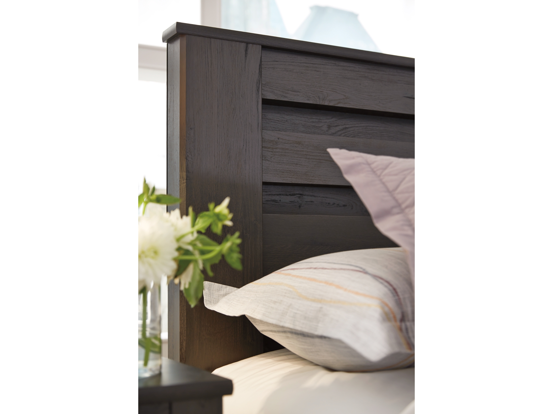 Image 1 of Brinxton Queen Panel Bed group
