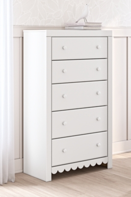 Mollviney 5 Drawer Chest of Drawers