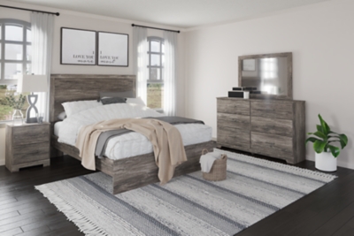 Signature Design by Ashley Bedroom 6-Piece Bedroom Package PKG010786 -  Gardner Outlet Furniture