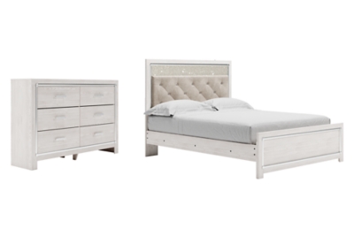 Altyra Queen Panel Bed with Dresser, White