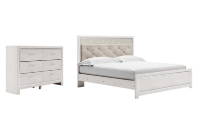 Altyra King Panel Bed with Dresser, White