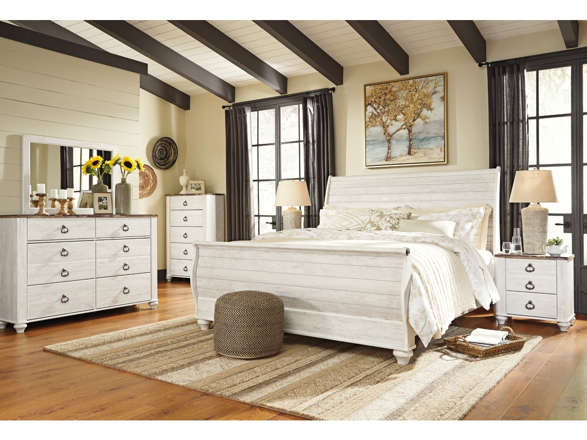 Willowton King Sleigh Bed - Whitewash