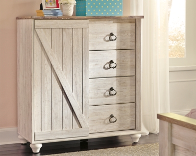 B267-48 Willowton Dressing Chest, Whitewash sku B267-48