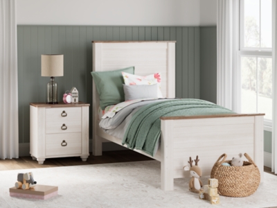 Willowton Twin Panel Bed, Whitewash