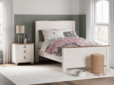 Willowton Full Panel Bed, Whitewash, rollover