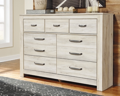 Bellaby 7 Drawer Dresser, Whitewash