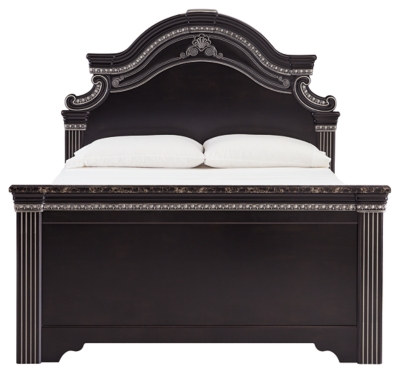 Banalski Queen Panel Bed