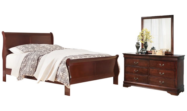 Alisdair Queen Sleigh Bed with Mirrored Dresser