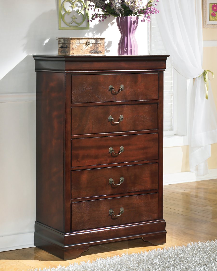 Cama Alisdair Queen, cómoda, sinfonier y mesita de noche - image 13