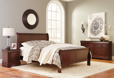 Ashley furniture cherry wood store bedroom set