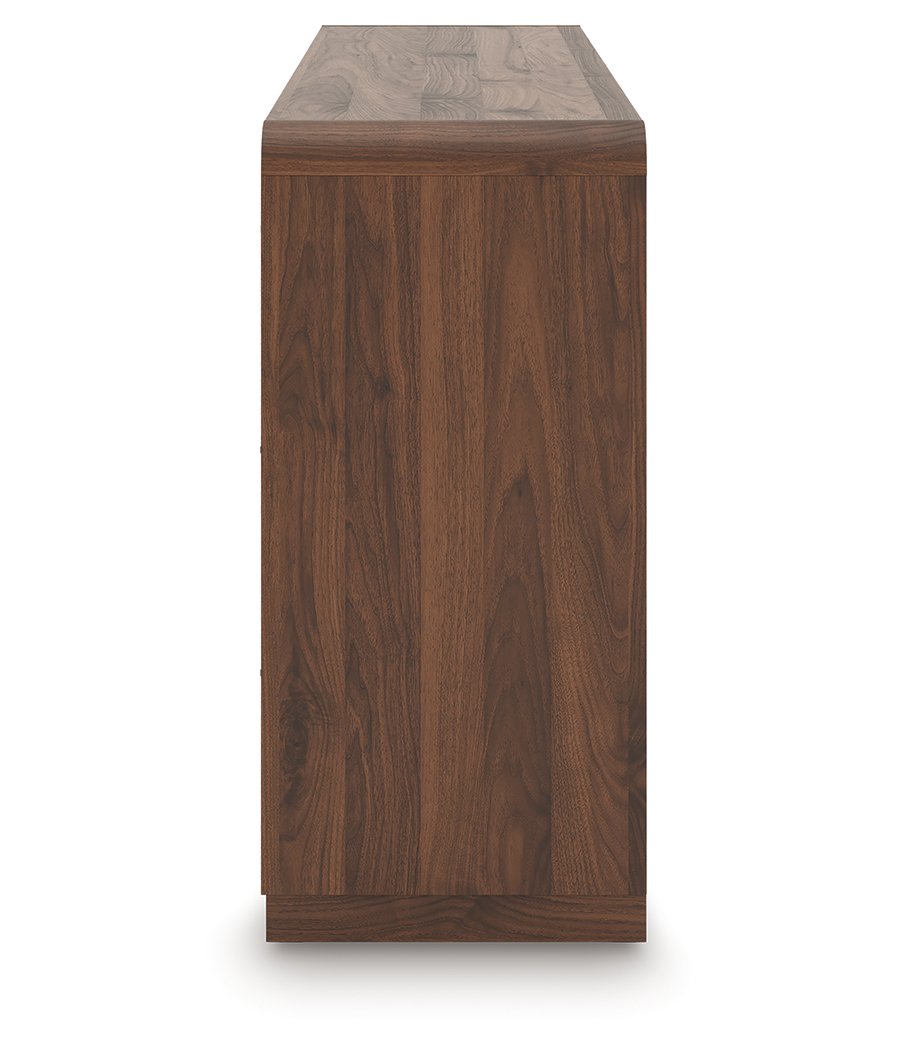 Hollinaze Queen Panel Bed, Dresser, Chest and 2 Nightstands - image 7