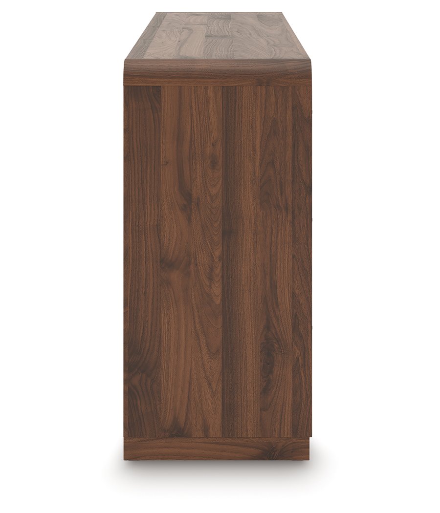 Hollinaze Queen Panel Bed, Dresser, Chest and 2 Nightstands - image 5