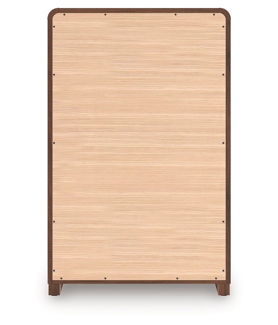 Hollinaze Queen Panel Bed, Dresser, Chest and 2 Nightstands - image 14
