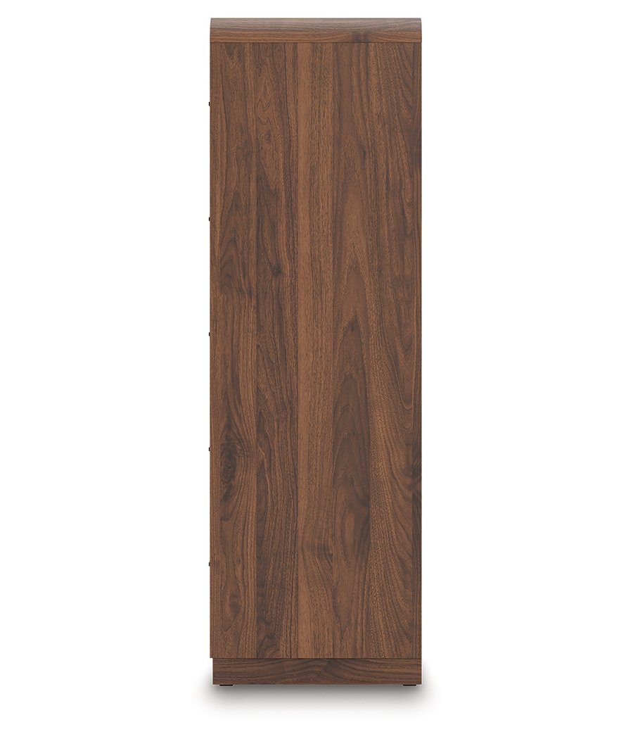 Hollinaze Queen Panel Bed, Dresser, Chest and 2 Nightstands - image 15