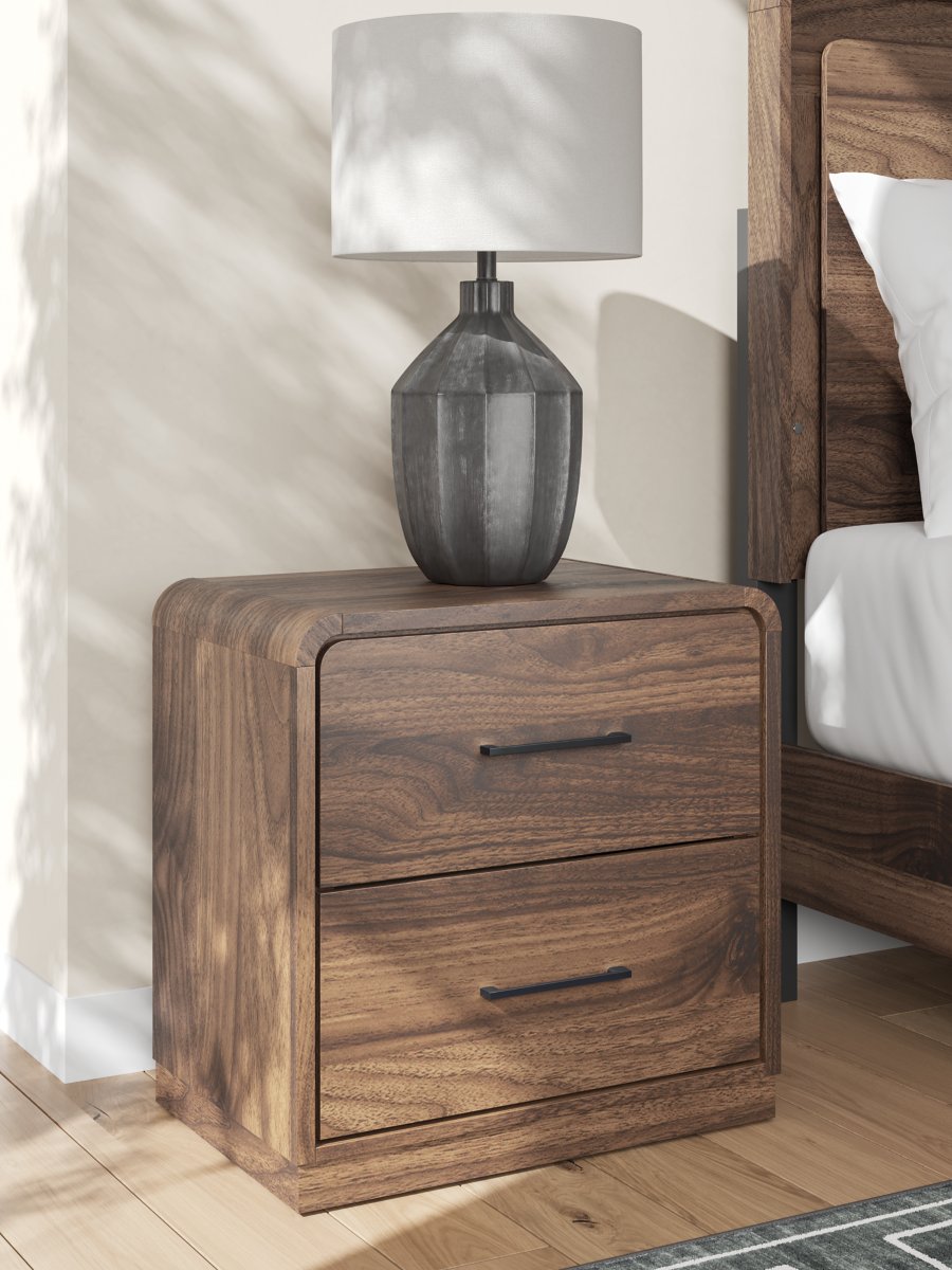 Hollinaze Queen Panel Bed, Dresser, Chest and 2 Nightstands - image 35