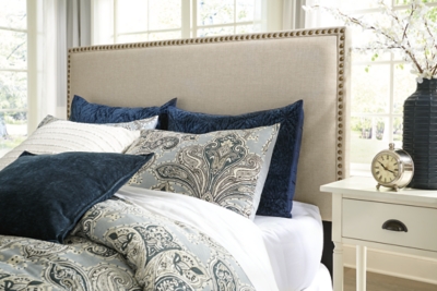 Chasebrook Queen/Full Upholstered Headboard | Ashley